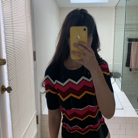 Cinq a Sept chevron stretchy top XS - Picture 2 of 3